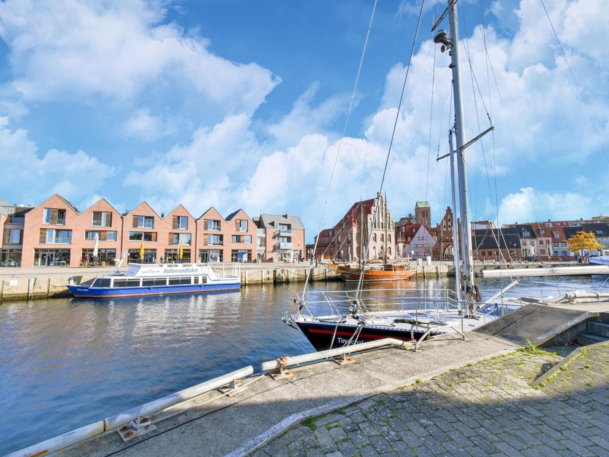 Modern Apartment In Wismar With Private Terrace Eksteriør billede